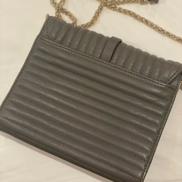 Vince Camuto Crossbody Bag - Picture 3 of 9